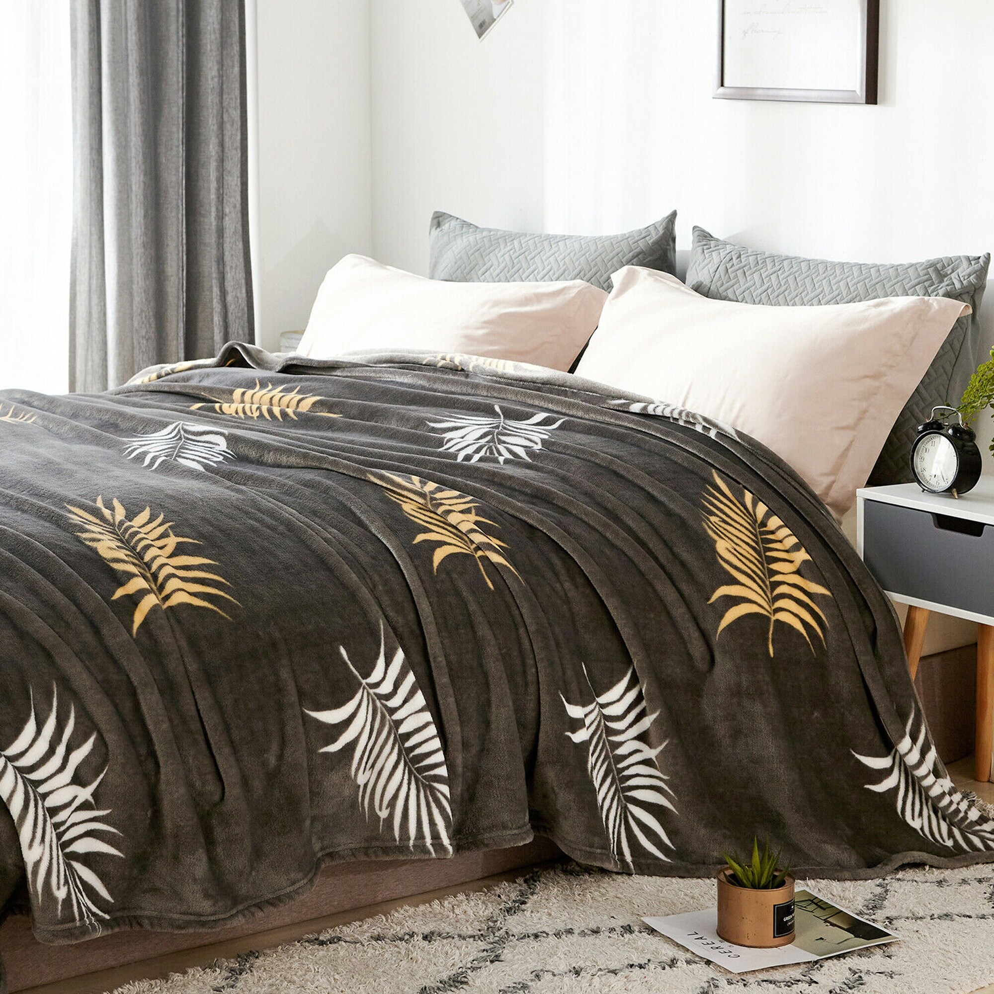 Star gold blanket best sale