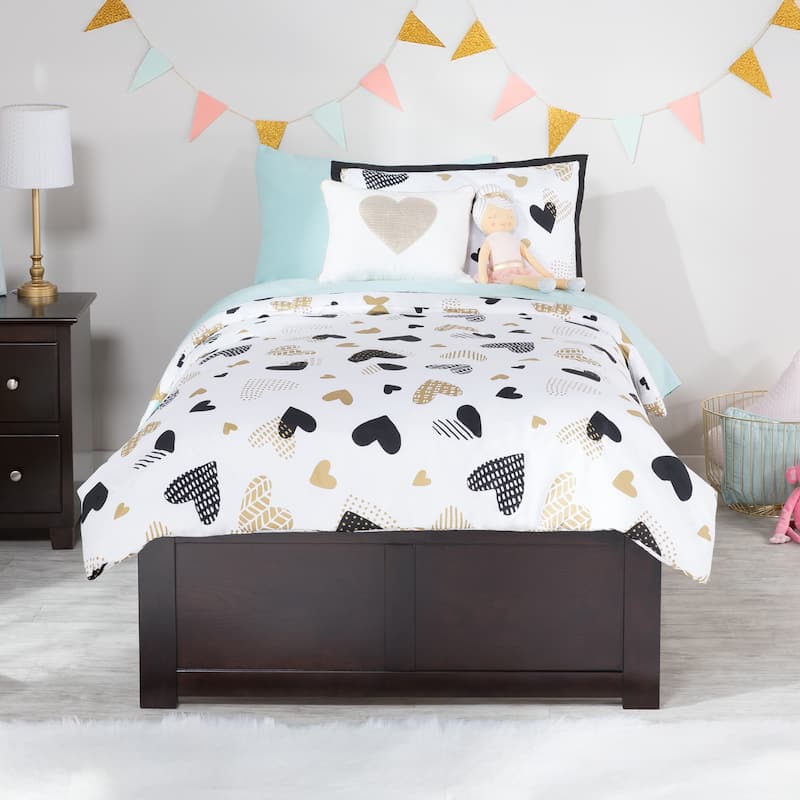 Concord Platform Bed with Footboard and Storage Drawers
