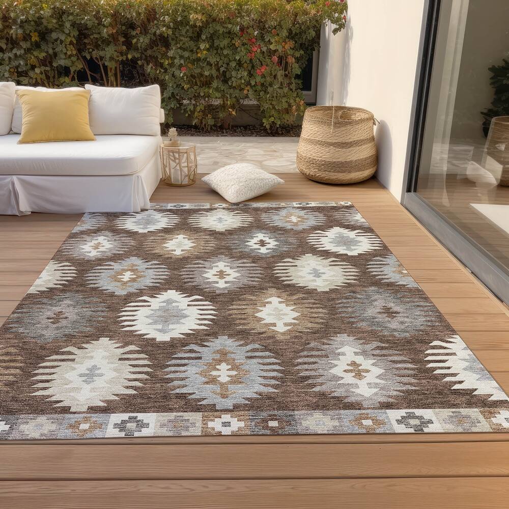 Machine Washable Indoor/ Outdoor Boho Tribal Chantille Rug
