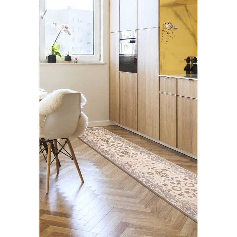 ECARPETGALLERY Hand-knotted Royal Oushak Cream Wool Rug - 2'6 x 11'8