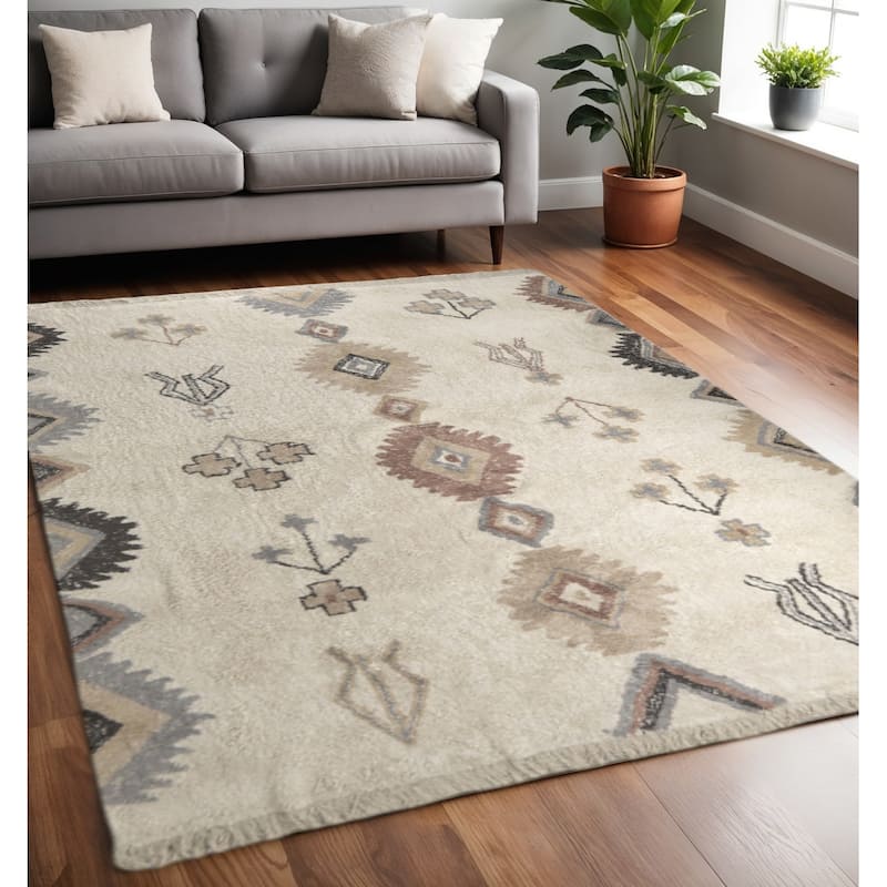 HomeRoots Tribal Bohemian Rectangle Area Rug - 96 in. x 60 in. x 0.98 in. - 96 in. x 60 in.  x 0.98 in.
