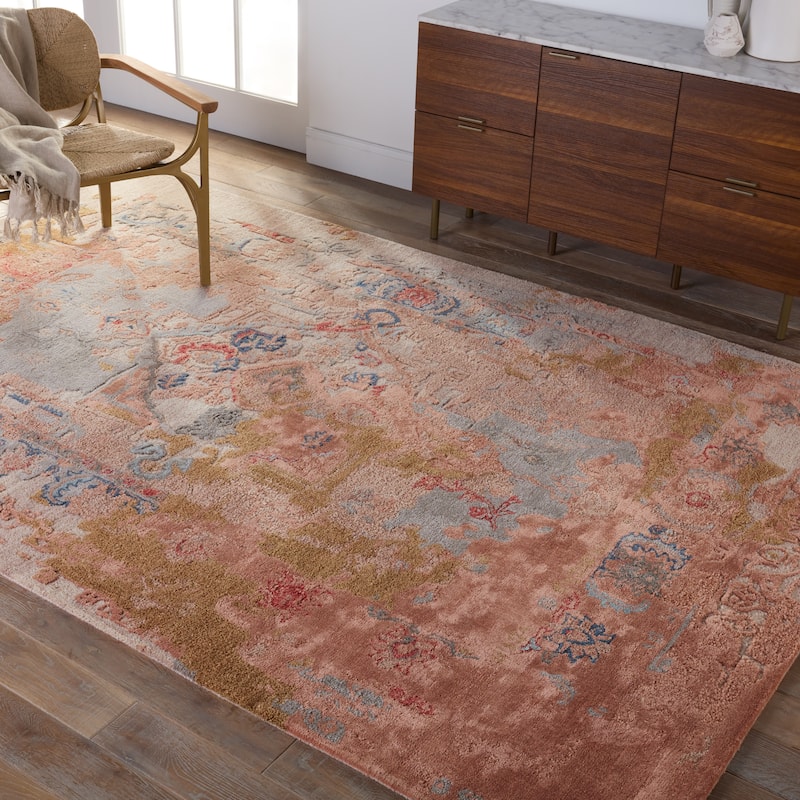 Lyle Handmade Medallion Pink/ Light Taupe Area Rug