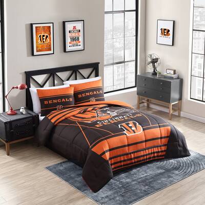Cincinnati Bengals NFL Licensed "Crosser" Comforter & Sham Set