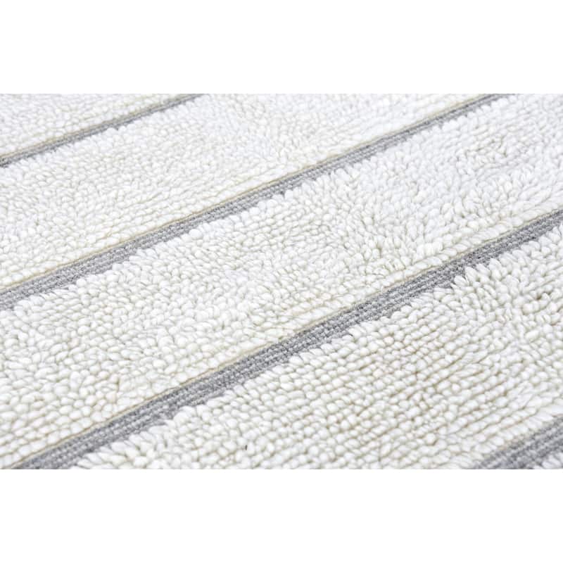 Isabel Ivory and Natural Wool High - Low Area Rug - 6' x 9'