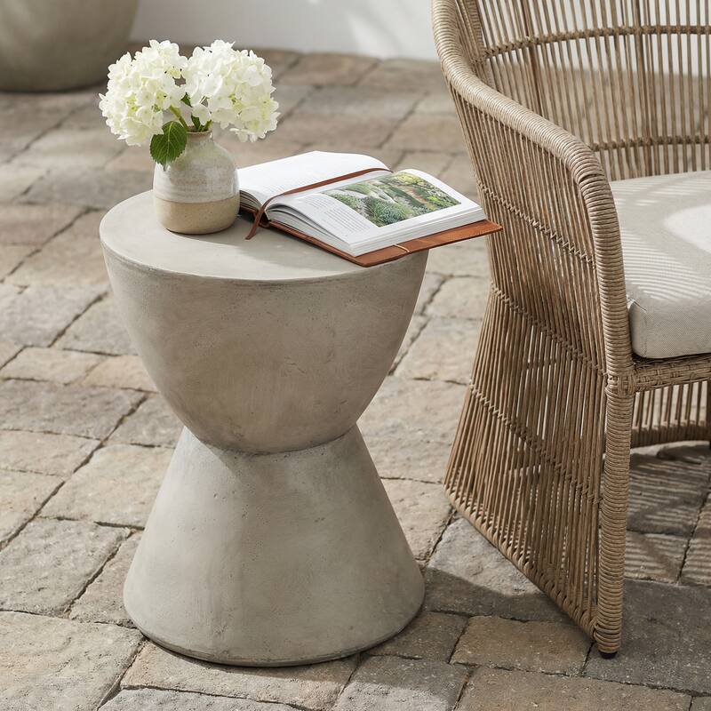 Outdoor Side Table, Light Grey - 20.94 - 20.94