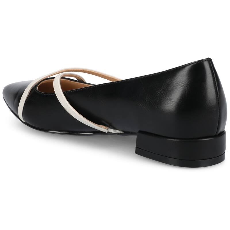 Journee Women's Camby Medium and Wide Width Dress Flats