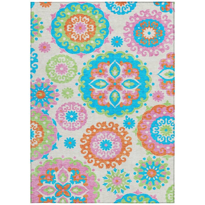 HomeRoots Floral Medallion Transitional Rectangle Outdoor Rug