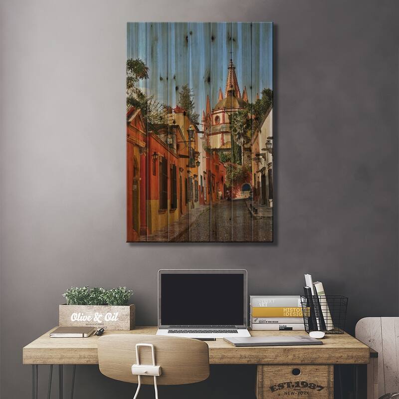 San Miguel De Allende, Mexico. Ornate Parroquia de San Miguel Archangel. Print On Wood by Darrell Gulin - Multi-Color