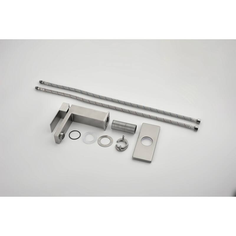 Single Handle Bathroom Sink Faucet with Pop-Up Drain (with Overflow)