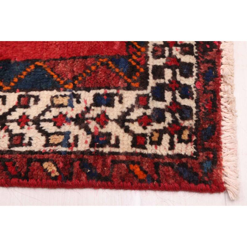 ECARPETGALLERY Hand-knotted Melis Red Wool Rug - 4'10 x 6'6