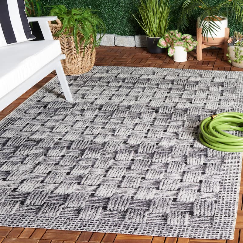SAFAVIEH Barbados Thecla Geometric Waterproof Patio Backyard Rug - 4' x 6' - Black/Ivory