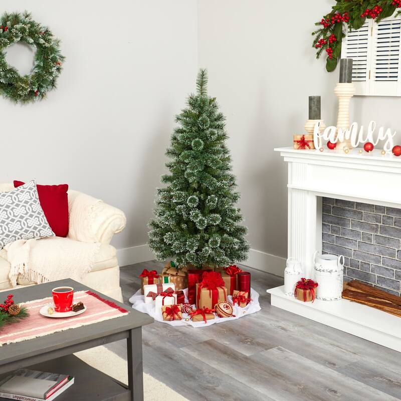 5' Slim Wisconsin Snow Tip Pine Artificial Christmas Tree, Unlit - 5 Foot