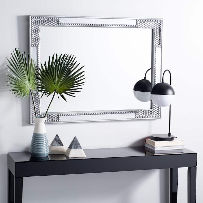 SAFAVIEH Velmin 30-inch Rectangular Decorative Mirror - 30" W x 0.5" L x 40" H - Silver