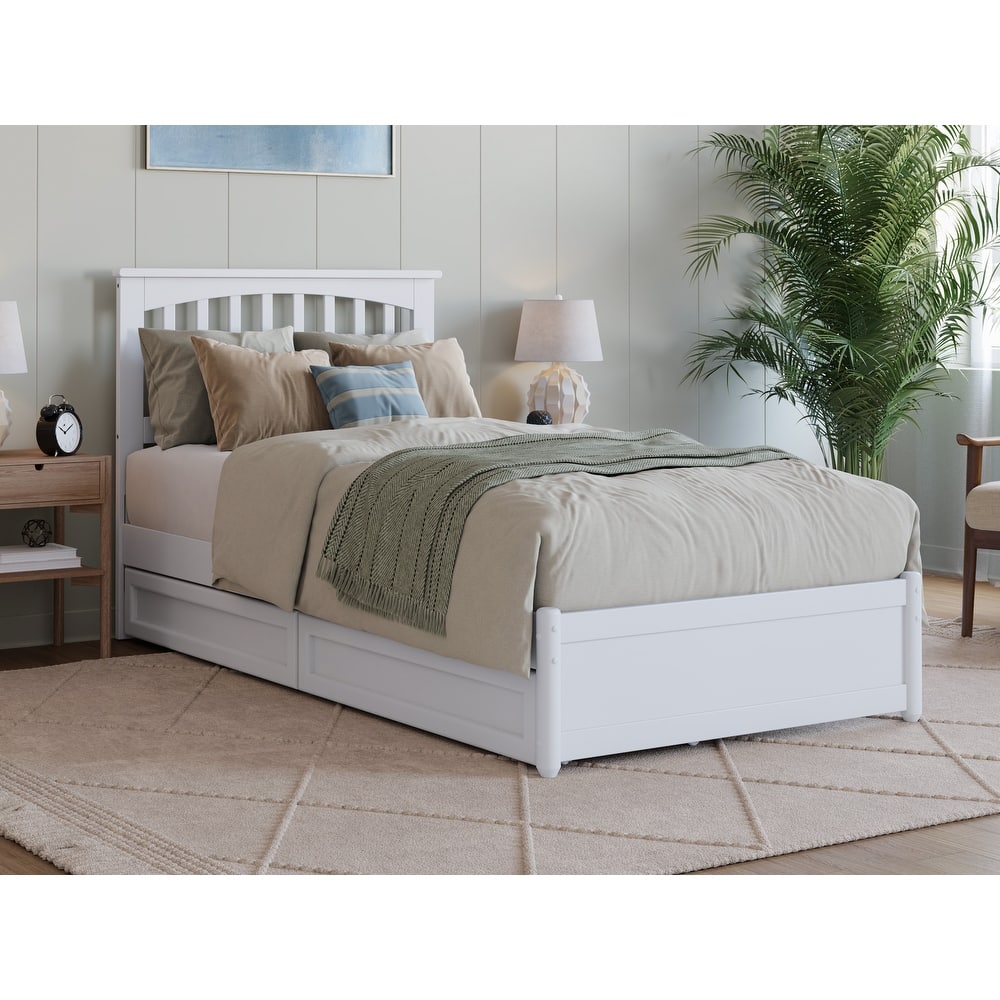 Everett Platform Bed with Panel Footboard and Storage Drawers