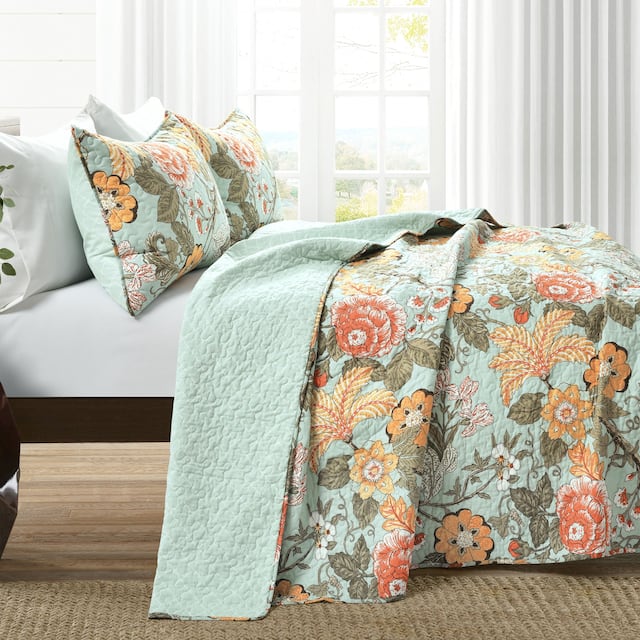 The Curated Nomad Chorro 3-piece Quilt Set