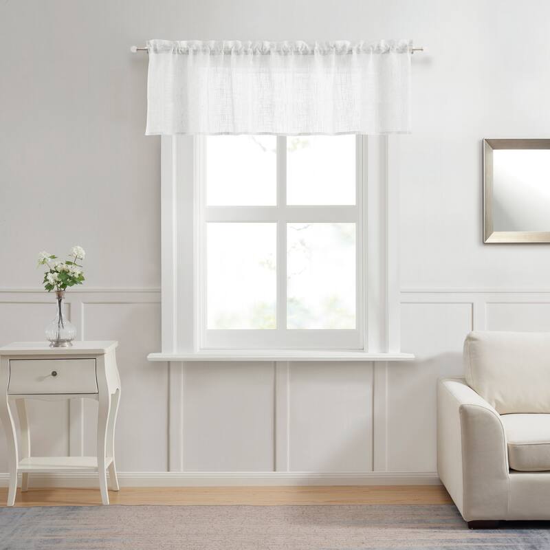 Martha Stewart Beaufort Window Rod and Finial Set