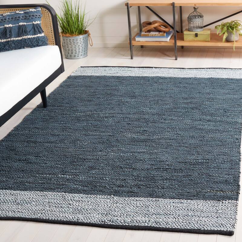 SAFAVIEH Handmade Vintage Boho Leather Nichelle Modern Stripe Leather - 6' x 9' - Grey/Silver - Runner/Rectangle