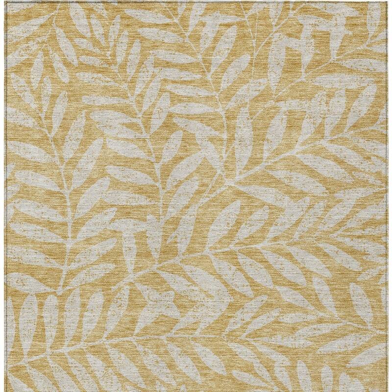 HomeRoots Floral Transitional Rectangle Outdoor Rug