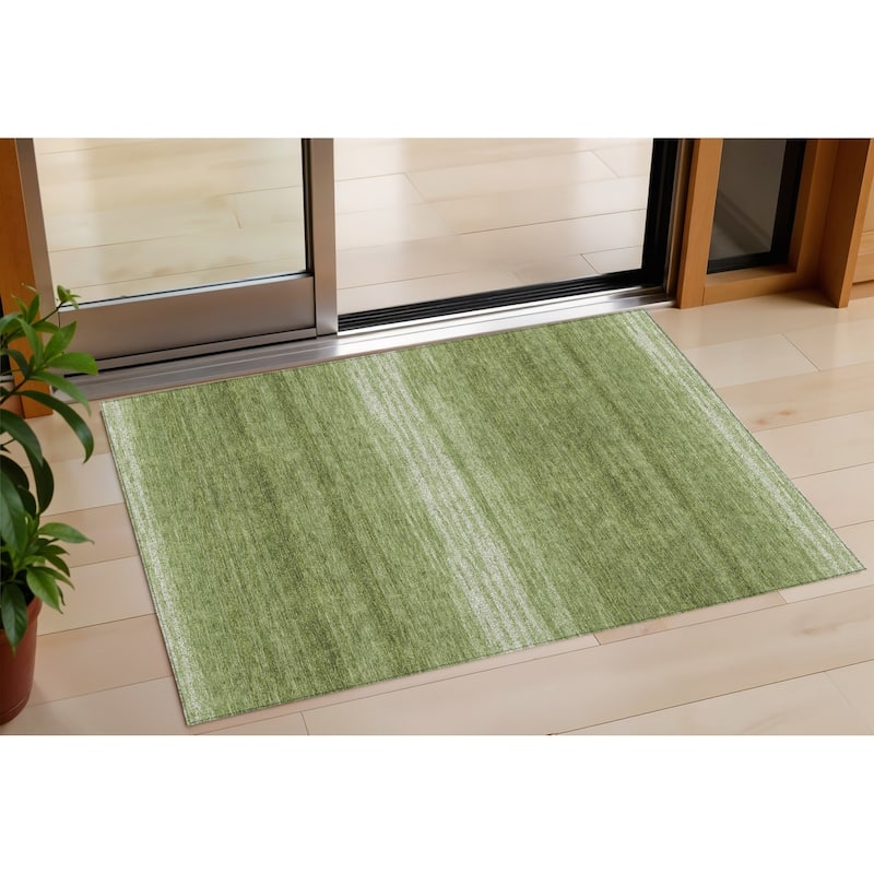 HomeRoots Abstract Transitional Rectangle Outdoor Rug - 3' x 5'