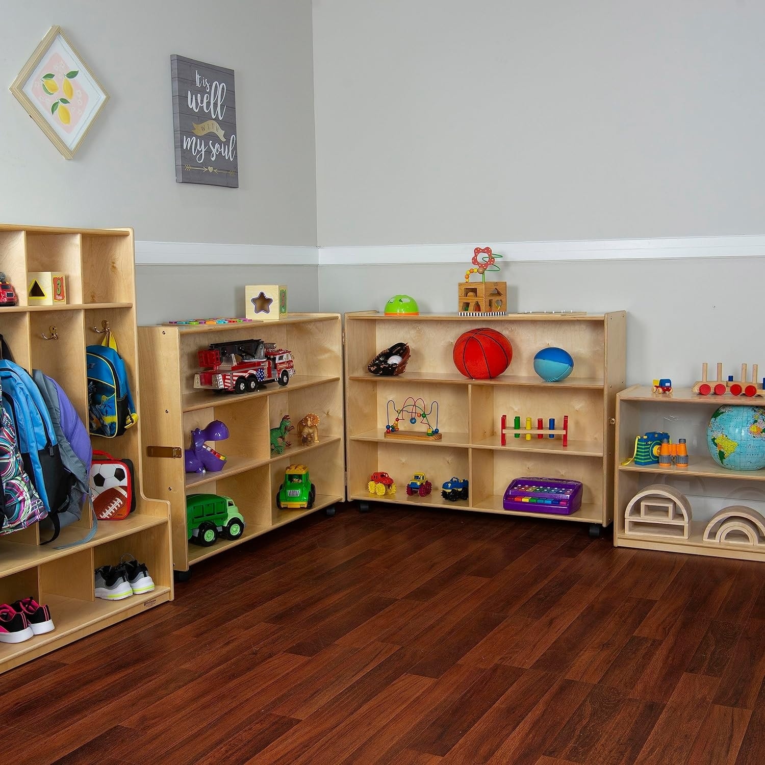 Daycare online toy shelves