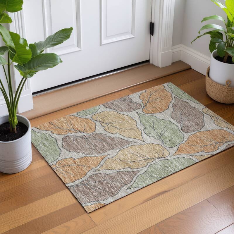 Machine Washable Indoor/ Outdoor Contemporary Floral Chantille Rug
