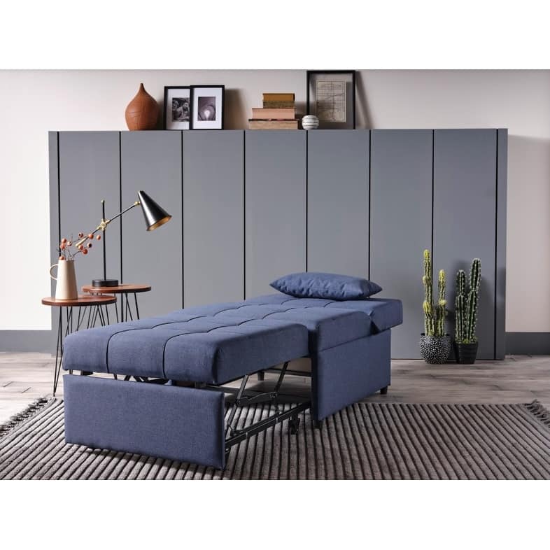 Pearle 29.5'' Wide Tufted Armchair