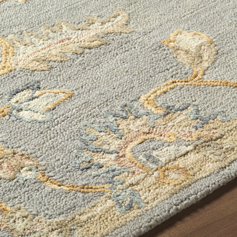 Livabliss Arnold Traditional Area Rug