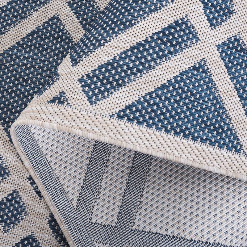 SAFAVIEH Beach House Janieke Transitional Rug