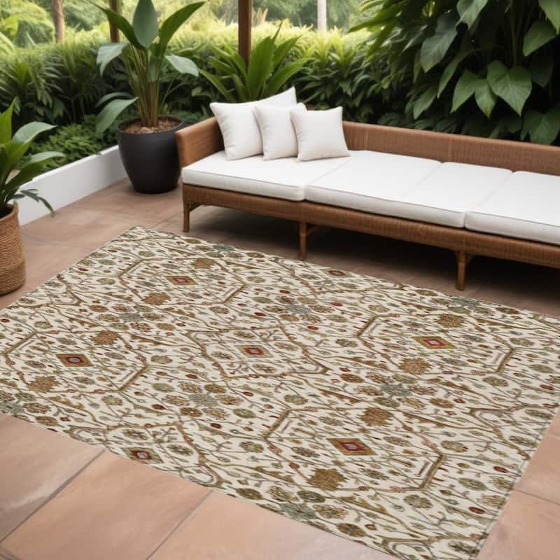 HomeRoots Floral Transitional Rectangle Outdoor Rug - 10' X 14'