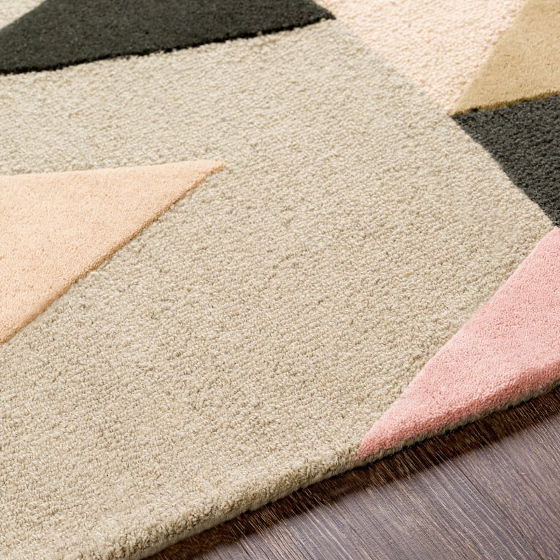 Carson Carrington Ackas Hand-tufted Wool Area Rug