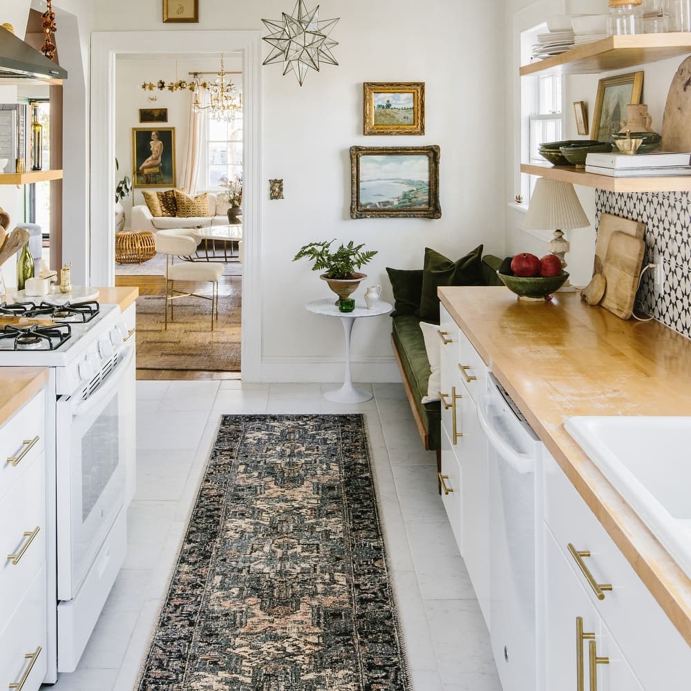 Alexander Home Luciano Ocean Distressed Oriental Indoor/ Outdoor Rug