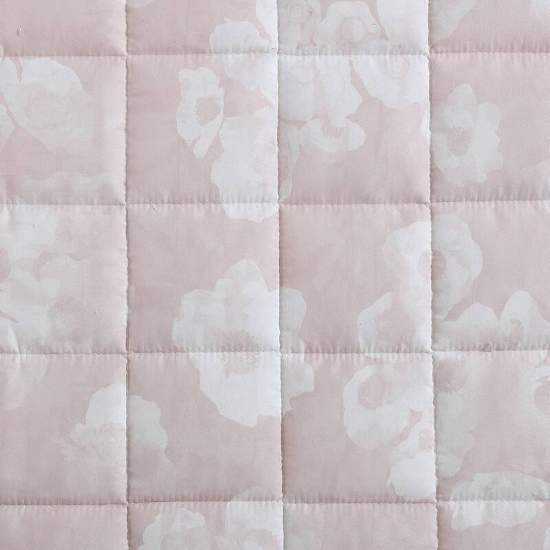 Kenneth Cole New York Madison Floral - Pink Quilt & Sham Set