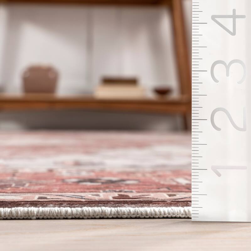 Nuloom April SpinClean Traditional Medallion Machine Washable Area Rug