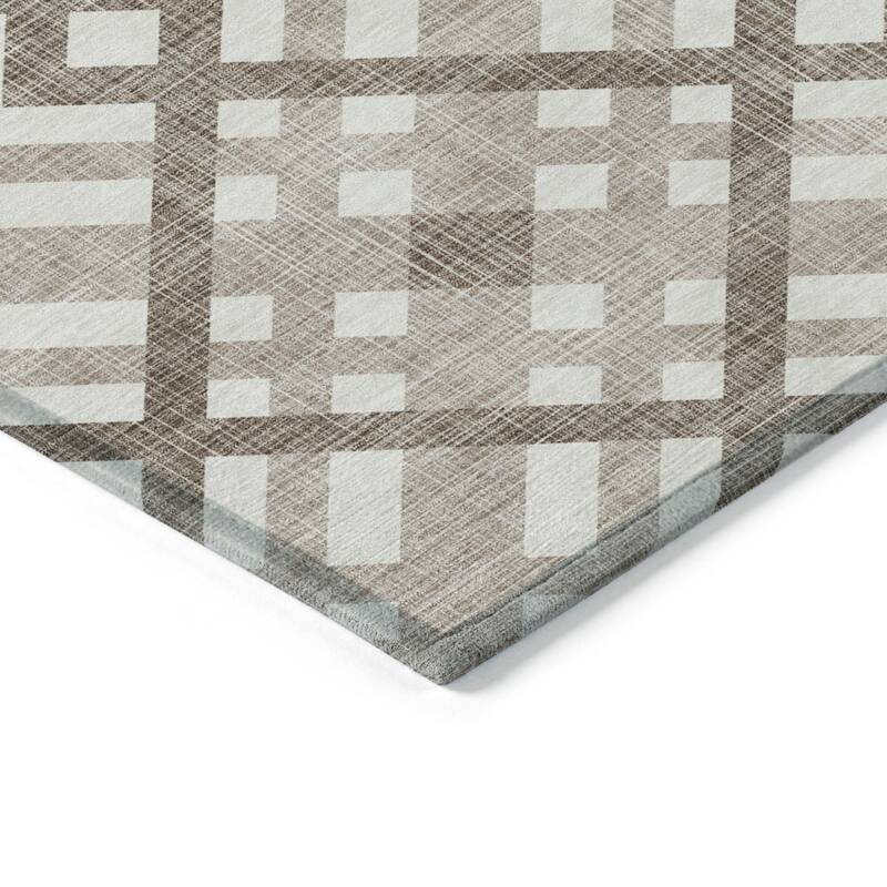 HomeRoots Geometric Transitional Rectangle Outdoor Rug