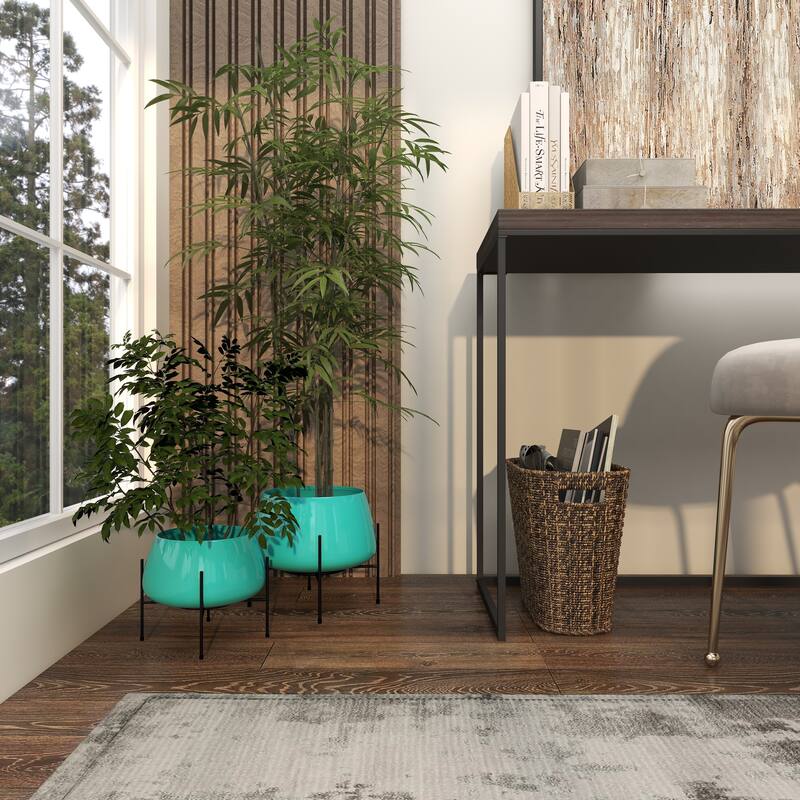 Iron Contemporary Planter (Set of 2) - 8' x 10'