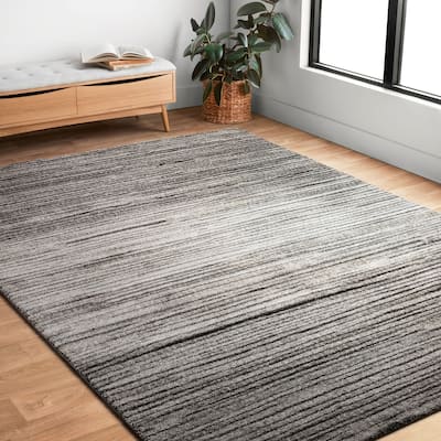 Alexander Home Brently Abstract Modern & Contemporary Area Rug