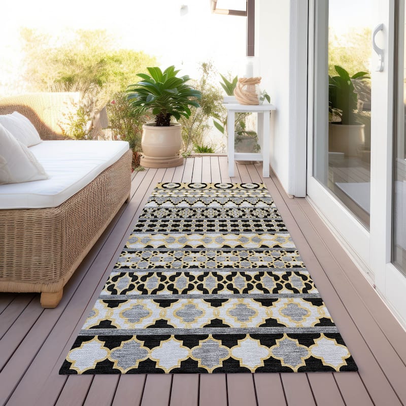 Machine Washable Indoor/ Outdoor Chantille Boho Stripe Rug - Charcoal - 2'3" x 7'6"
