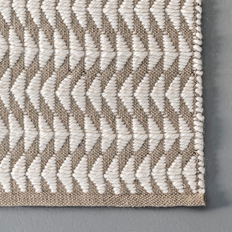 Nuloom Ivory Handmade Modern Textured Ridges Indoor/Outdoor Area Rug