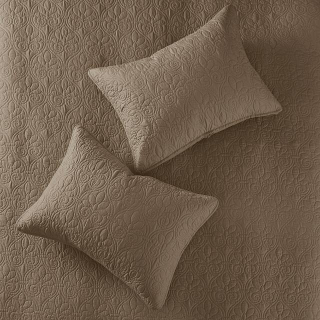 Madison Park Mansfield Reversible Bedspread Set