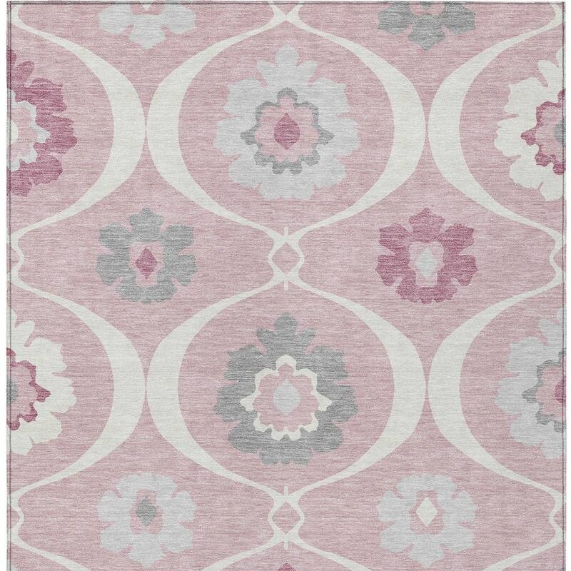 HomeRoots Medallion Transitional Rectangle Outdoor Rug