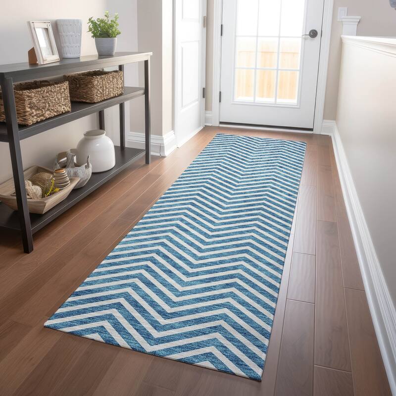 Machine Washable Indoor/ Outdoor Chantille Chevron Stripe Rug
