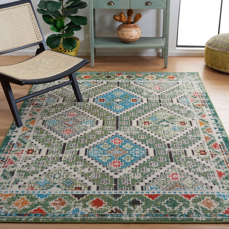 SAFAVIEH, Madison Hortensia Boho Diamond Distressed Rug - 5'3" x 7'6" - Green/Beige