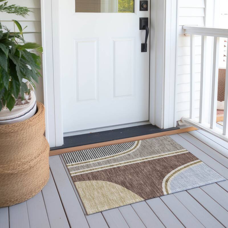 Machine Washable Indoor/ Outdoor Contemporary Keely Chantille Rug - Brown - 1'8" x 2'6"