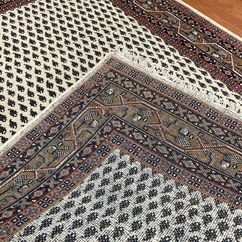 HERAT ORIENTAL Handmade Mir Wool Rug - 5'8 x 8'1