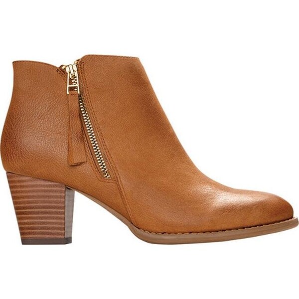 vionic sterling ankle boot