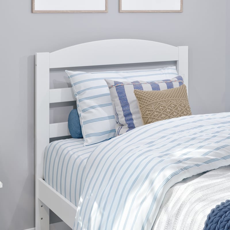 Warren Twin Platform Bed with Matching Footboard & Twin Trundle in White
