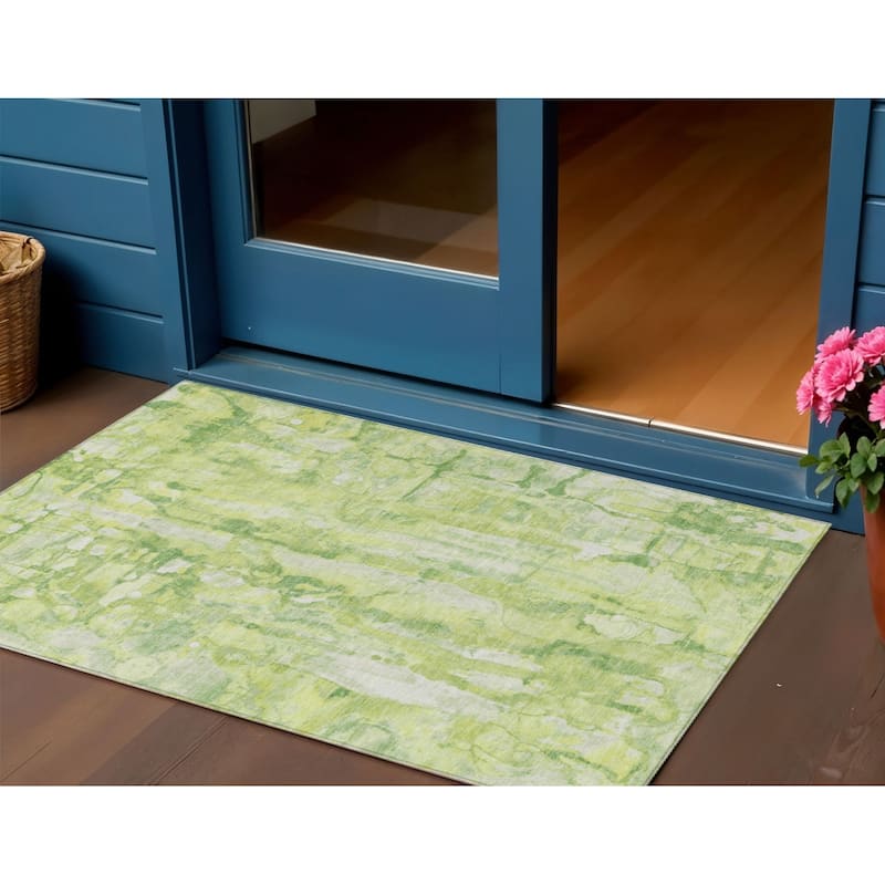 HomeRoots Abstract Transitional Rectangle Outdoor Rug - 3' x 5'