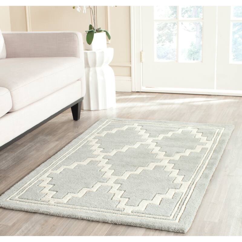 SAFAVIEH Handmade Chatham Doriane Modern Wool Rug - 2' x 3' - Grey/Ivory