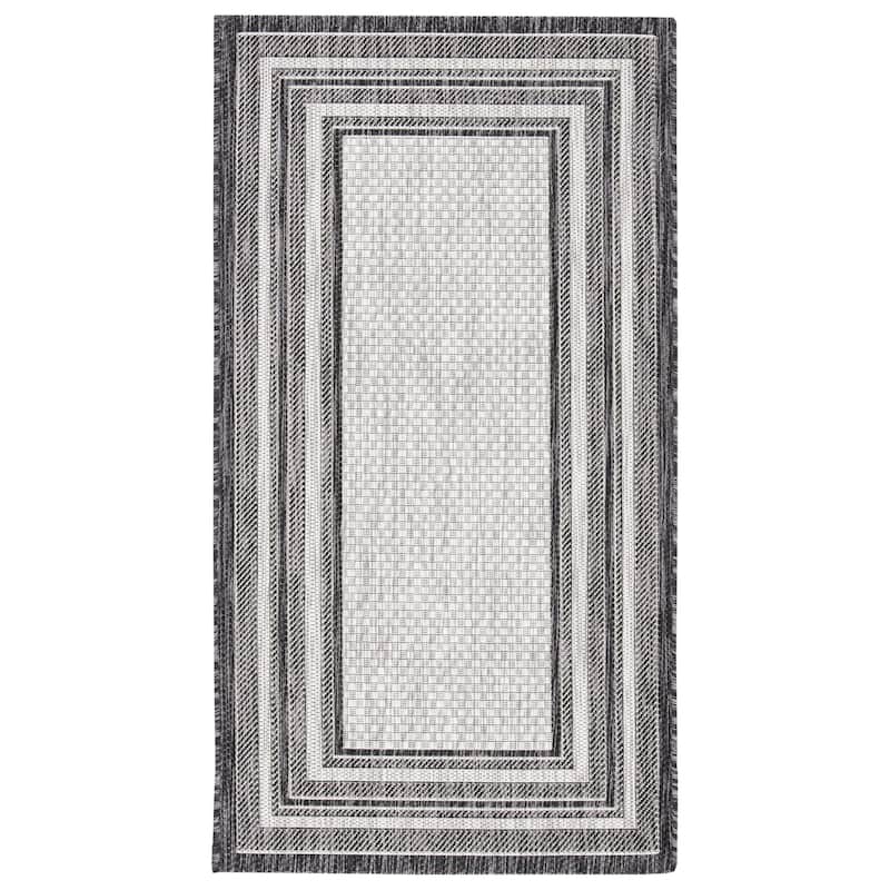 SAFAVIEH Courtyard Vickie Indoor/ Outdoor Waterproof Patio Backyard Rug - 2'3" x 4' - Light Grey/Black