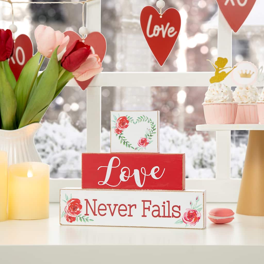 Glitzhome Valentines LED Wooden Block Love Table Decor